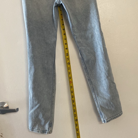 Hollister Jeans ultra high rise mom jean - Picture 13 of 14